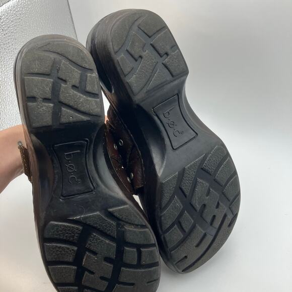 b.ø.c Brown Leather Clogs Slides Studded Buckle Comfort Shoes Women’s 8 BC6650 - Picture 9 of 13